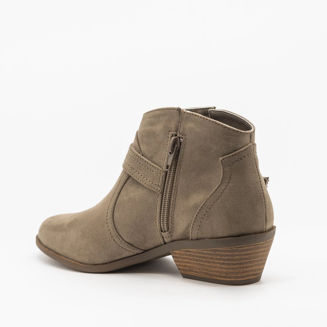 Qupid Shoes Newest Arrivals Simply Western Ankle Booties 6 Qupid Shoes Newest Arrivals Simply Western Ankle Booties