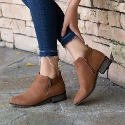 Bamboo Sleek Faux-leather Boots Newest Arrivals