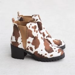 Mata Newest Arrivals Slip-On Ankle Lug Boots 6 Mata Newest Arrivals Slip-On Ankle Lug Boots