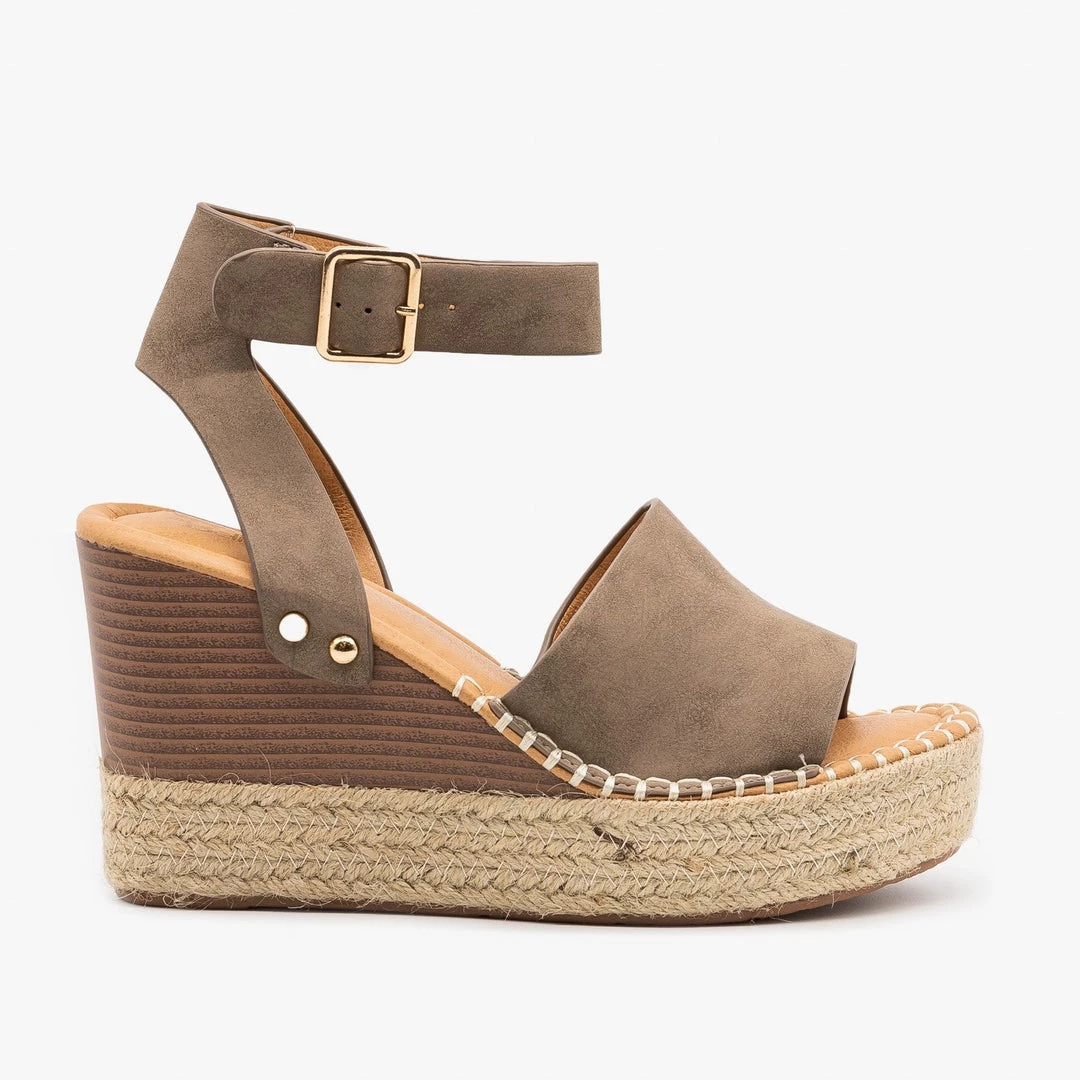 Bella Marie Newest Arrivals Edgy Espadrille Stacked Wedge Sandals 4 Bella Marie Newest Arrivals Edgy Espadrille Stacked Wedge Sandals