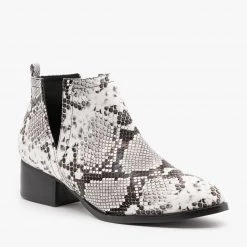 ARider Girl Newest Arrivals Snake Print Side V-Cut Booties