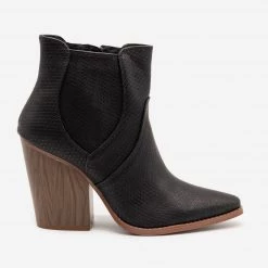 Qupid Shoes Snazzy Snake Print Booties Newest Arrivals