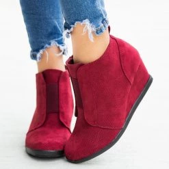Forever Newest Arrivals Sporty Pinhole Bootie Wedges