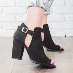 Qupid Shoes Newest Arrivals Stitched Chunky Heels