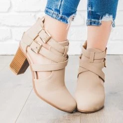 Bella Marie Newest Arrivals Strappy Chic Faux Leather Buckle Booties 14 Bella Marie Newest Arrivals Strappy Chic Faux Leather Buckle Booties