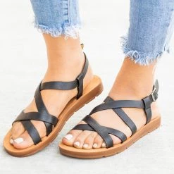 Forever Newest Arrivals Strappy Criss Cross Sandals