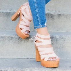 Weeboo Newest Arrivals Strappy Lace Up Clog Heel
