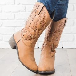 Dollhouse Shoes Studded Cowgirl Boots 11 Dollhouse Shoes Studded Cowgirl Boots