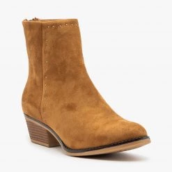 Nature Breeze Newest Arrivals Studded West-Inspired Booties