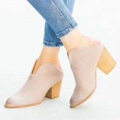 Qupid Shoes Stylish Mule Western Ankle Booties