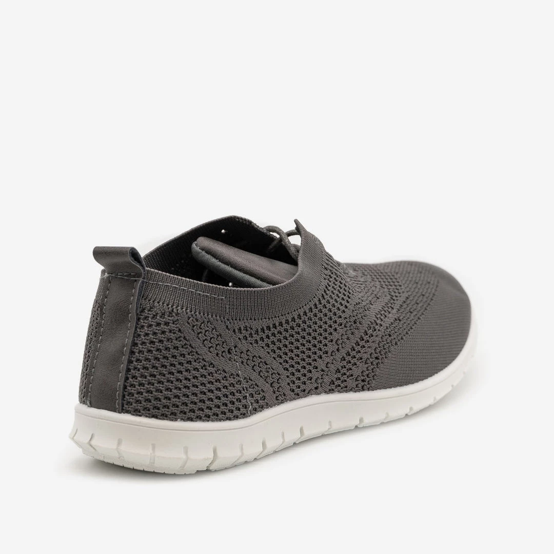 Refresh Newest Arrivals Stylish Pinhole Athletic Sneakers 13 Refresh Newest Arrivals Stylish Pinhole Athletic Sneakers