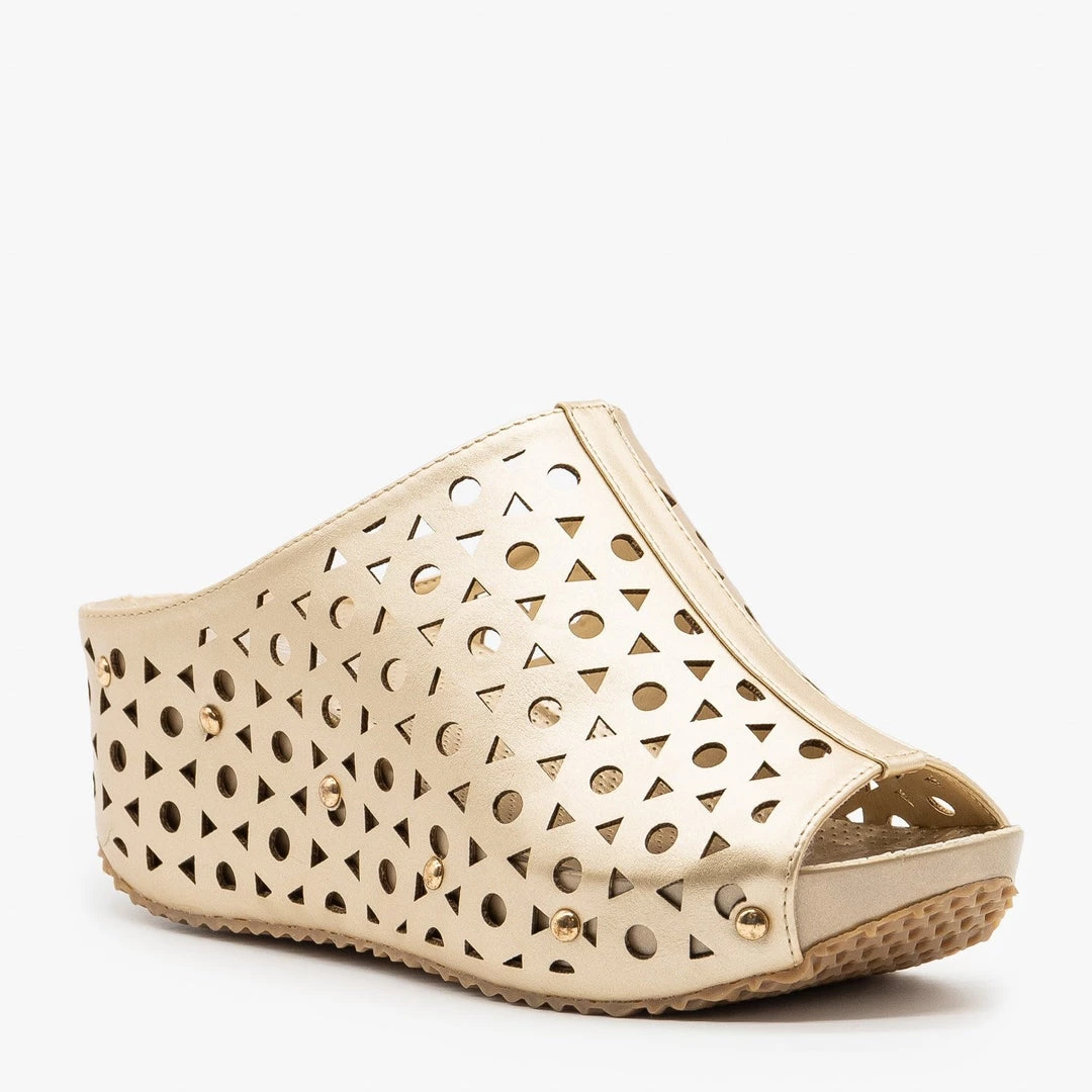 Refresh Stylish Platform Sandal Wedges 8 Refresh Stylish Platform Sandal Wedges