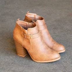 Delicious Shoes Sunny Stacked Heel Booties