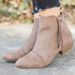 Nature Breeze Tassel Zipper Pull Booties Newest Arrivals 31 Nature Breeze Tassel Zipper Pull Booties Newest Arrivals