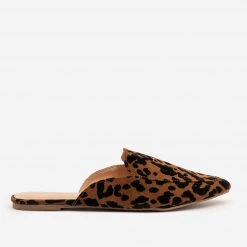 Mata Tiger Print Pointed Toe Mules
