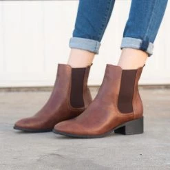 Refresh Timeless Chelsea Boots Newest Arrivals 10 Refresh Timeless Chelsea Boots Newest Arrivals