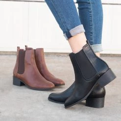 Refresh Timeless Chelsea Boots Newest Arrivals