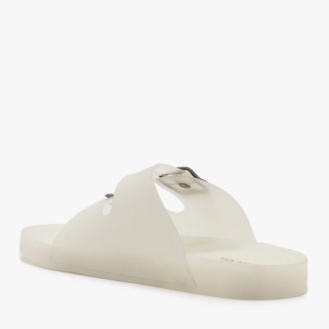 Top Moda Translucent Jelly Slides Newest Arrivals 9 Top Moda Translucent Jelly Slides Newest Arrivals