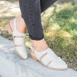 Qupid Shoes Trendy Cutout Slingback Flats