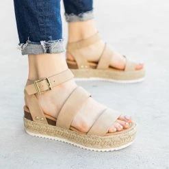 Refresh Trendy Espadrille Flatform Wedges Newest Arrivals 25 Refresh Trendy Espadrille Flatform Wedges Newest Arrivals