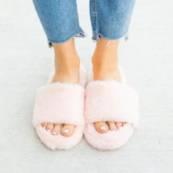 Forever Trendy Faux Fur Slides