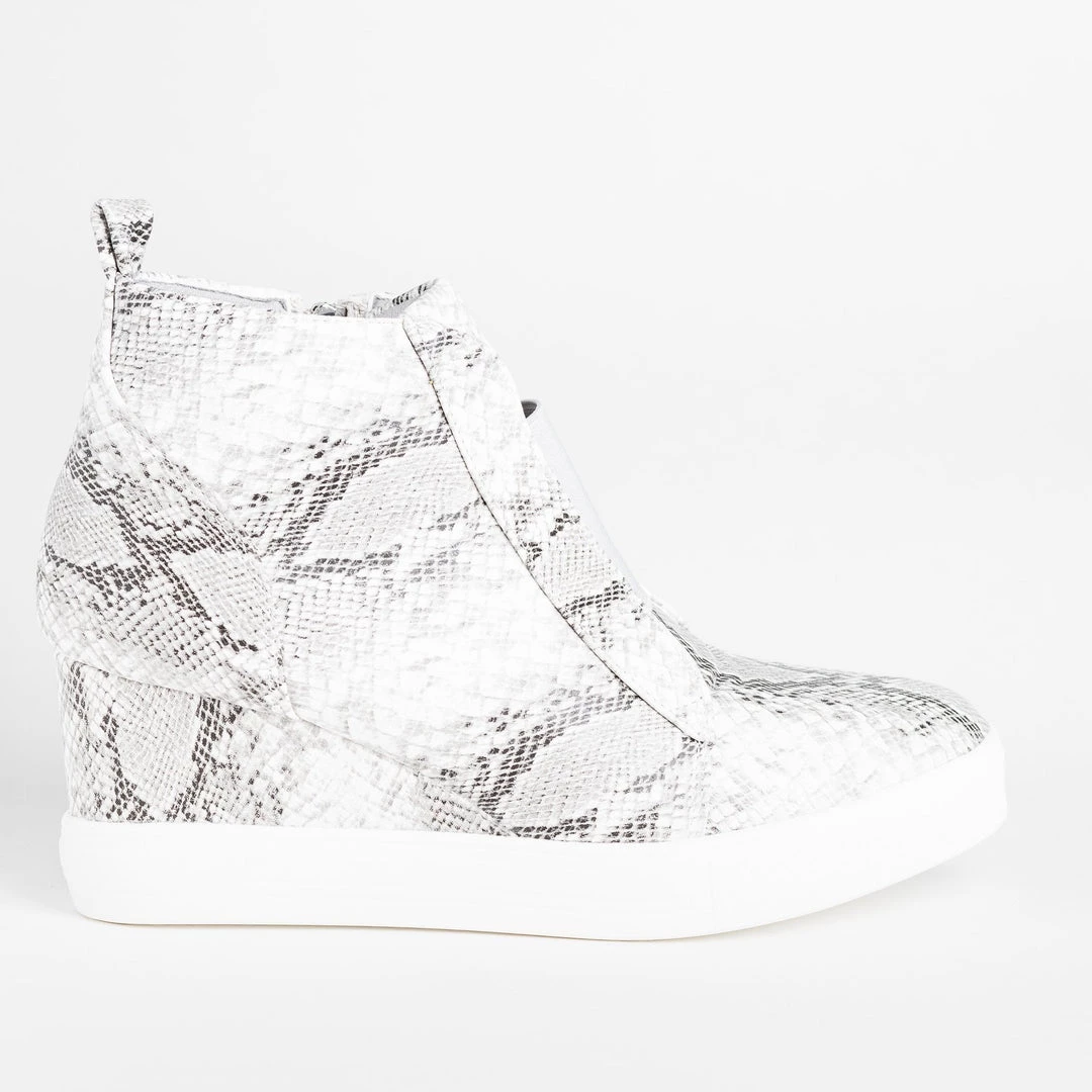 CCOCCI Trendy Pinhole Sneaker Wedges 13 CCOCCI Trendy Pinhole Sneaker Wedges