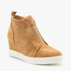 CCOCCI Trendy Pinhole Sneaker Wedges 16 CCOCCI Trendy Pinhole Sneaker Wedges