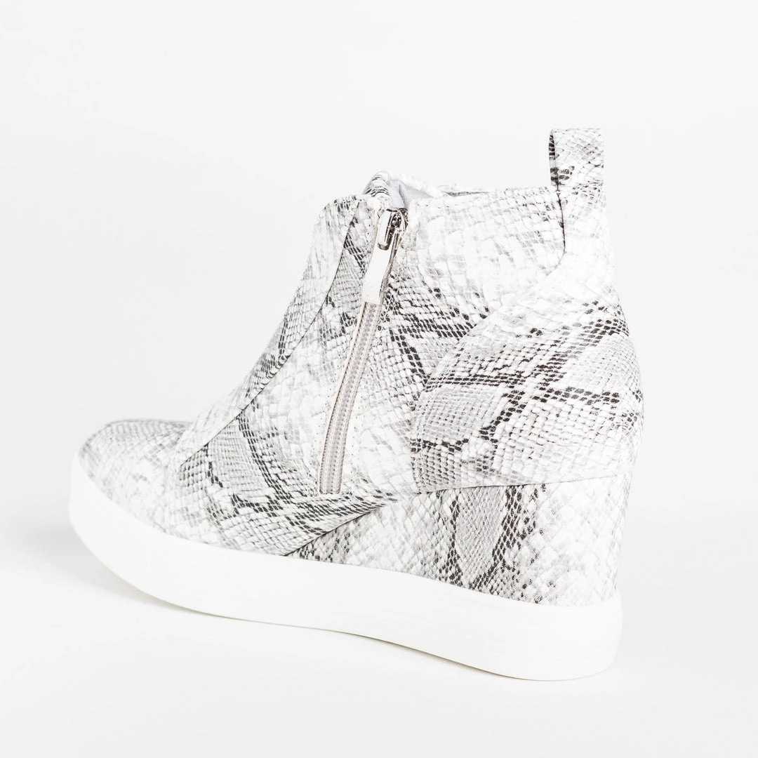 CCOCCI Trendy Pinhole Sneaker Wedges 14 CCOCCI Trendy Pinhole Sneaker Wedges