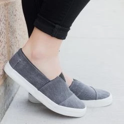 Unbranded/Generic Newest Arrivals Trendy Slip-on Fashion Sneakers
