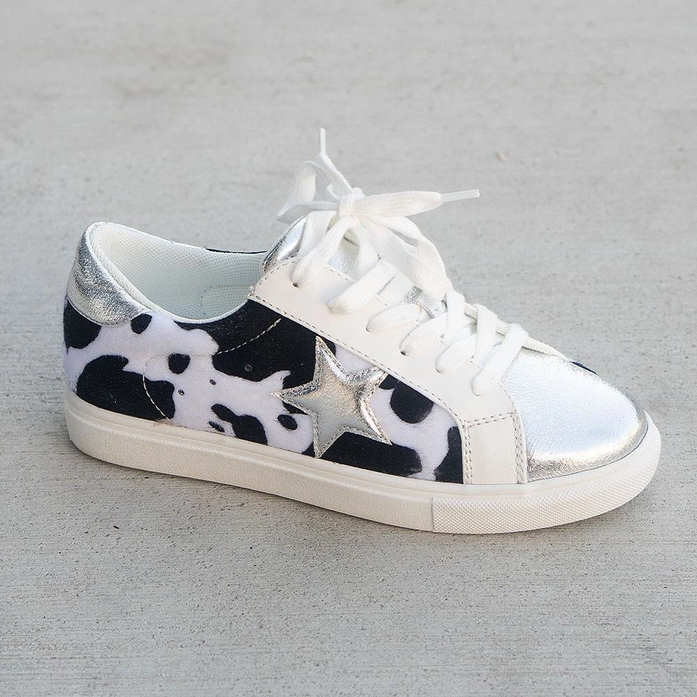 Unbranded/Generic Newest Arrivals Trendy Star Printed Sneakers 2 Unbranded/Generic Newest Arrivals Trendy Star Printed Sneakers