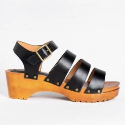 Qupid Shoes Trendy Triple Strap Clogs