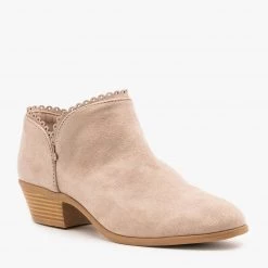 Qupid Shoes Trimmed Ankle Booties 11 Qupid Shoes Trimmed Ankle Booties