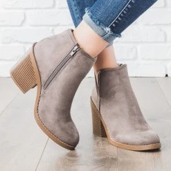 Soda Shoes Newest Arrivals V-Cut Chunky Heel Booties