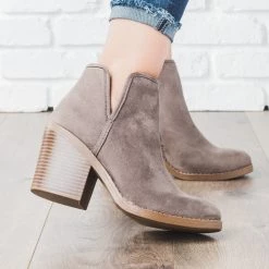 Soda Shoes Newest Arrivals V-Cut Chunky Heel Booties
