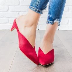 Delicious Shoes V-Cut Kitten Heels 56 Delicious Shoes V-Cut Kitten Heels