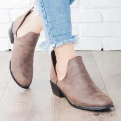 Soho Elite Newest Arrivals V-Cut Low Heeled Booties