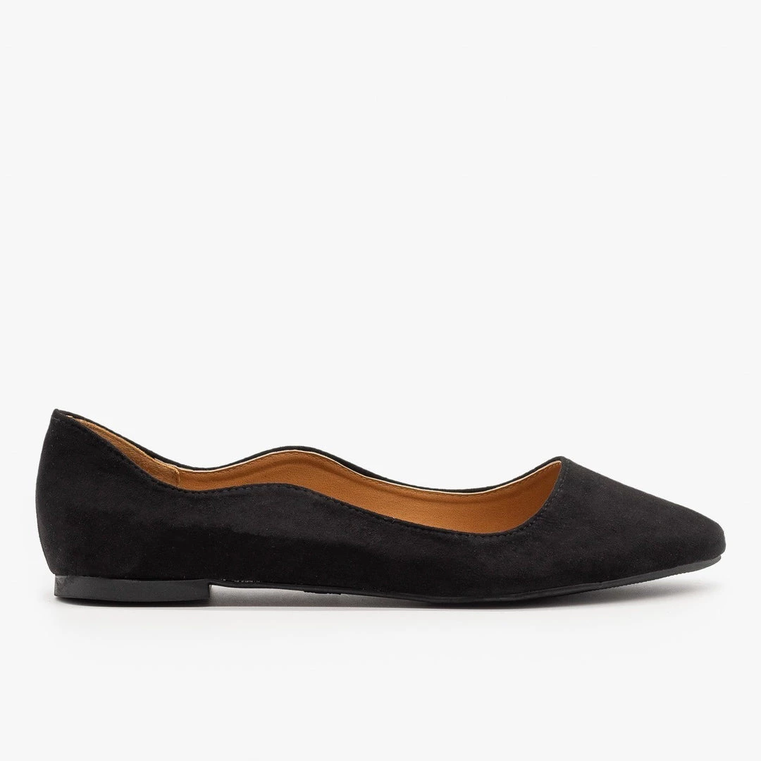 Qupid Shoes Wavy Almond Toe Ballet Flats 6 Qupid Shoes Wavy Almond Toe Ballet Flats