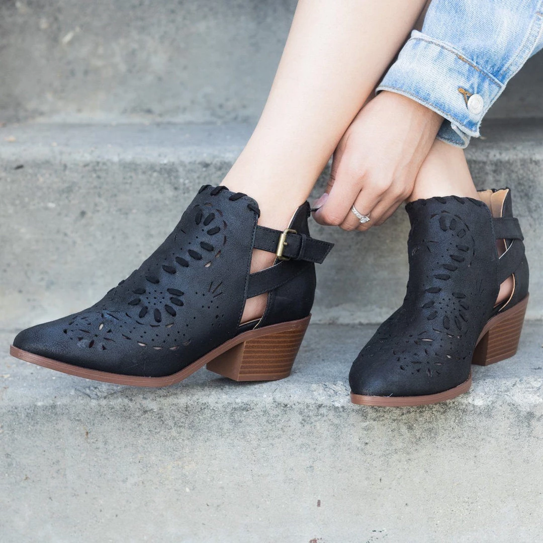 Qupid Shoes Western Chic Ankle Booties 10 Qupid Shoes Western Chic Ankle Booties