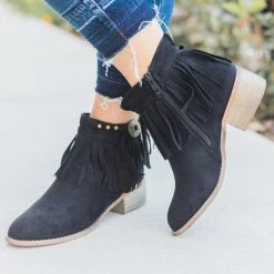 Lovmark Western Fringe Ankle Booties