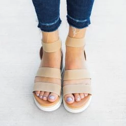 Top Moda Newest Arrivals Woven Platform Sandals 10 Top Moda Newest Arrivals Woven Platform Sandals